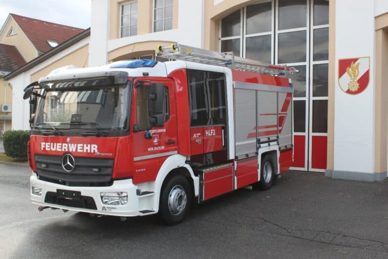 Hilfslöschfahrzeug HLF2